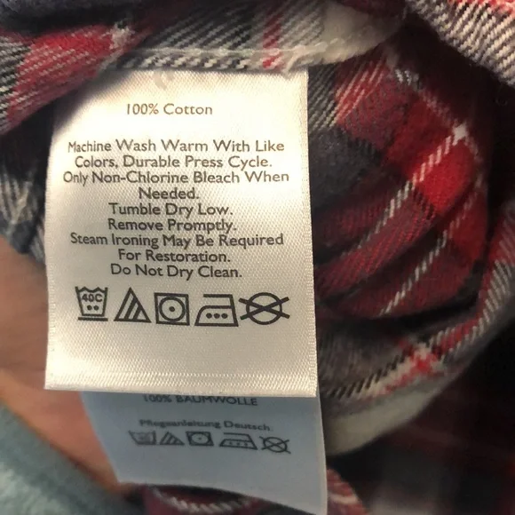 Eddie Bauer Relaxed Fit button down - Picture 8 of 8